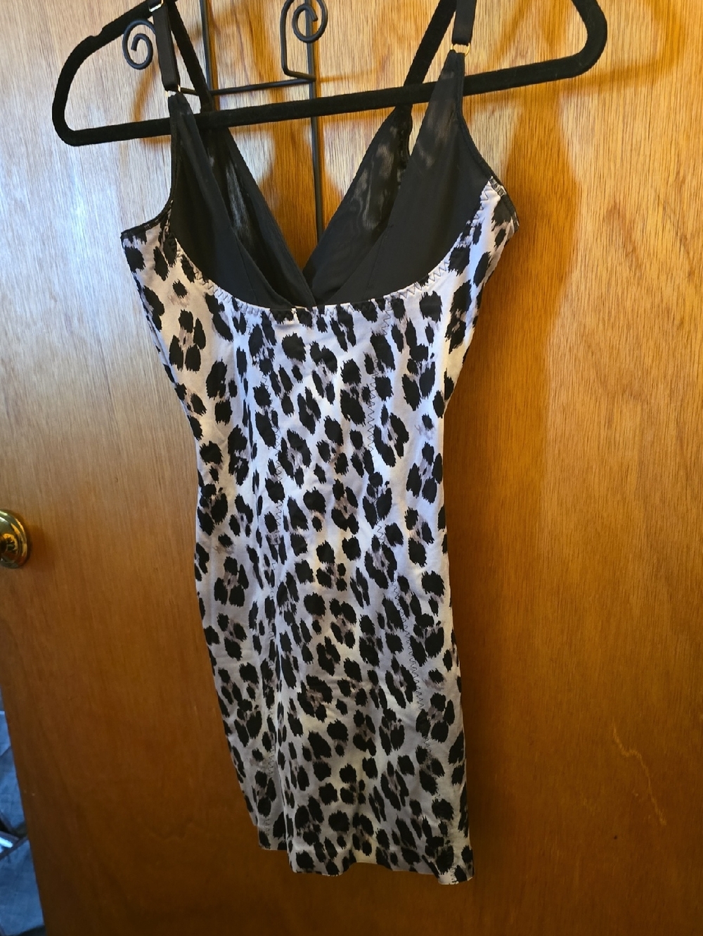 Victoria's Secret Black & White Leopard Slip